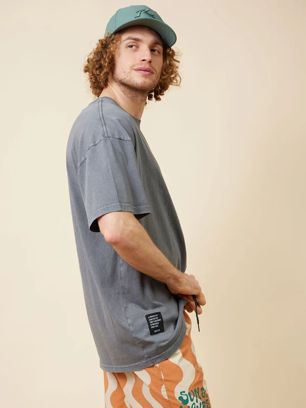 Remera Rusty Deico – Gris