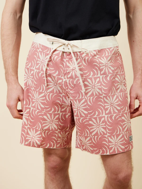 Boardshort Rusty Gaios – Rosado