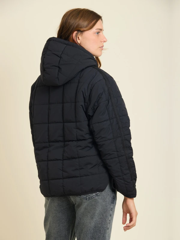 Campera Rusty Clea – Negra