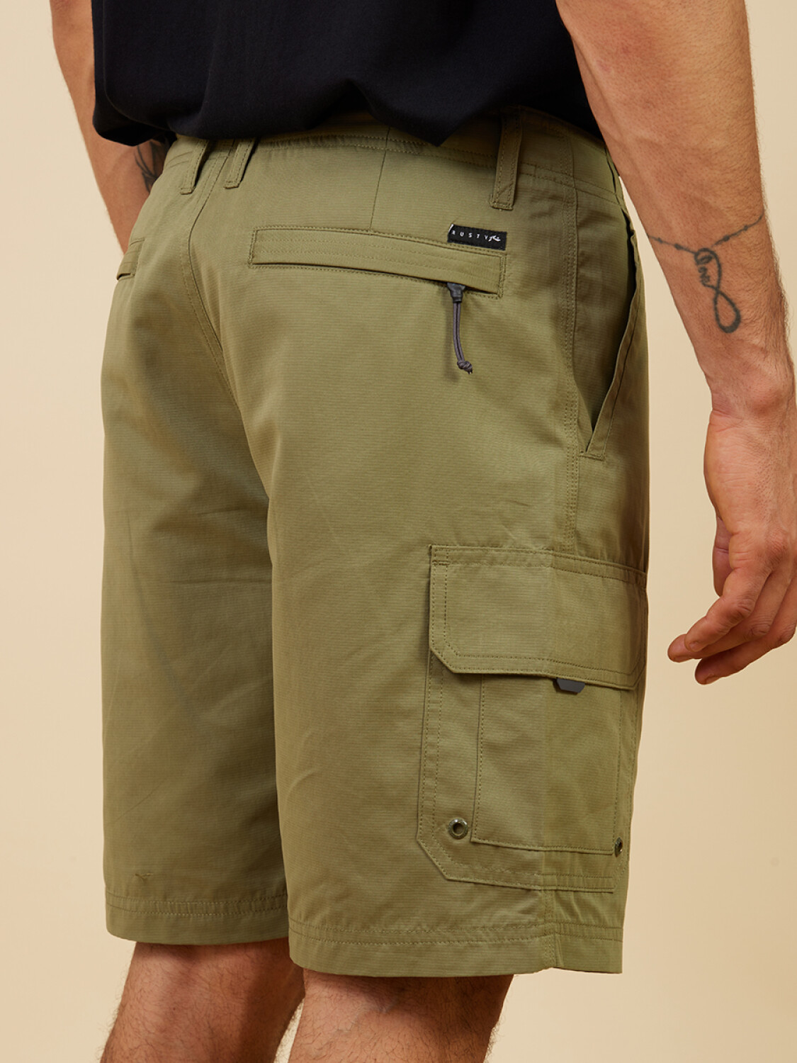 Bermuda Rusty Okla 25 – Militar
