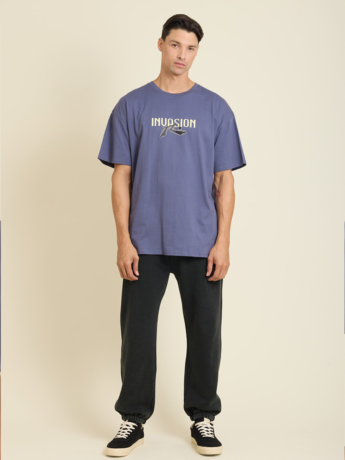 Remera Rusty Invasion – Purpura