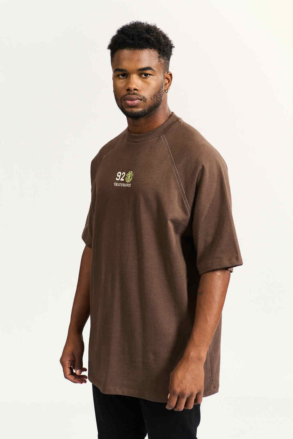 Remera Element Crest Ranglan – Marron