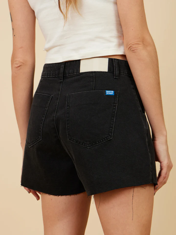 Short Rusty Pollera Odra – Negro