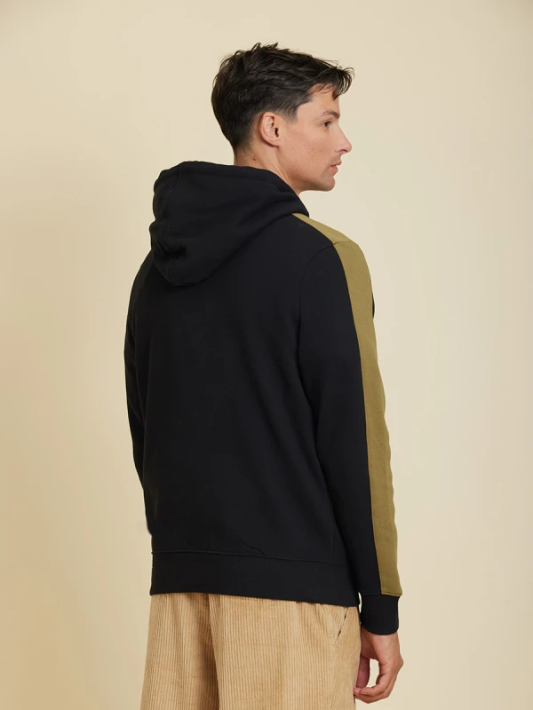 Canguro Rusty Coira – Negro