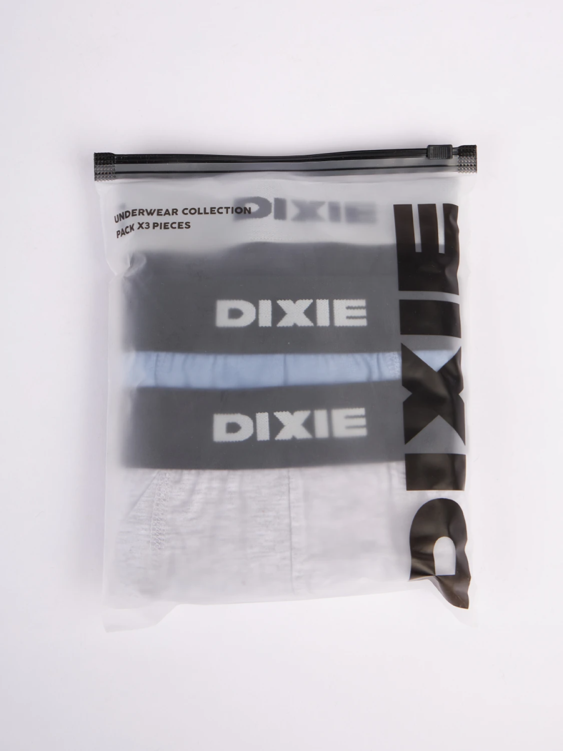 Boxer Dixie Merun