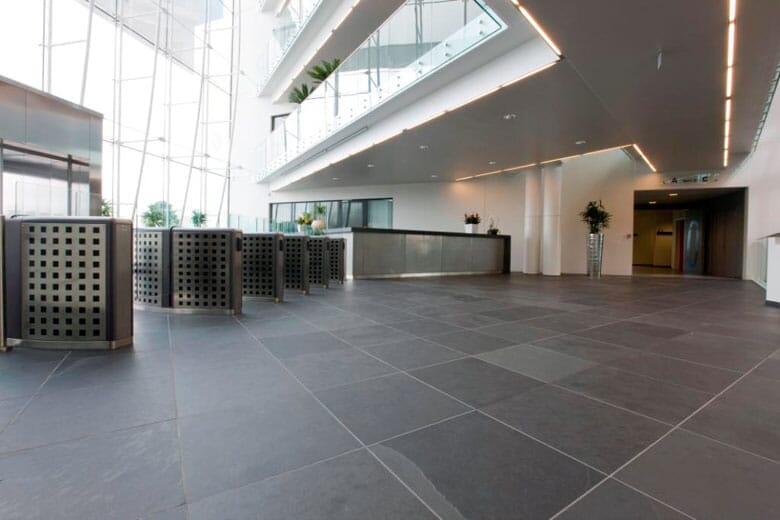 ALTIVO PIZARRA NEGRO 60X60 esp 6 a 10 mm ( 2.78 pz/ m2)