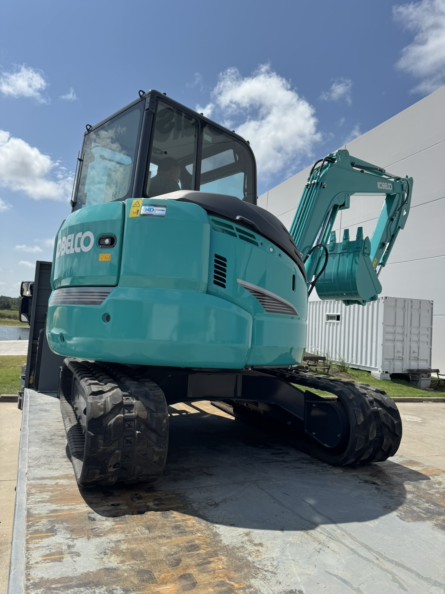 MINI EXCAVADORA KOBELCO SK55RX-6