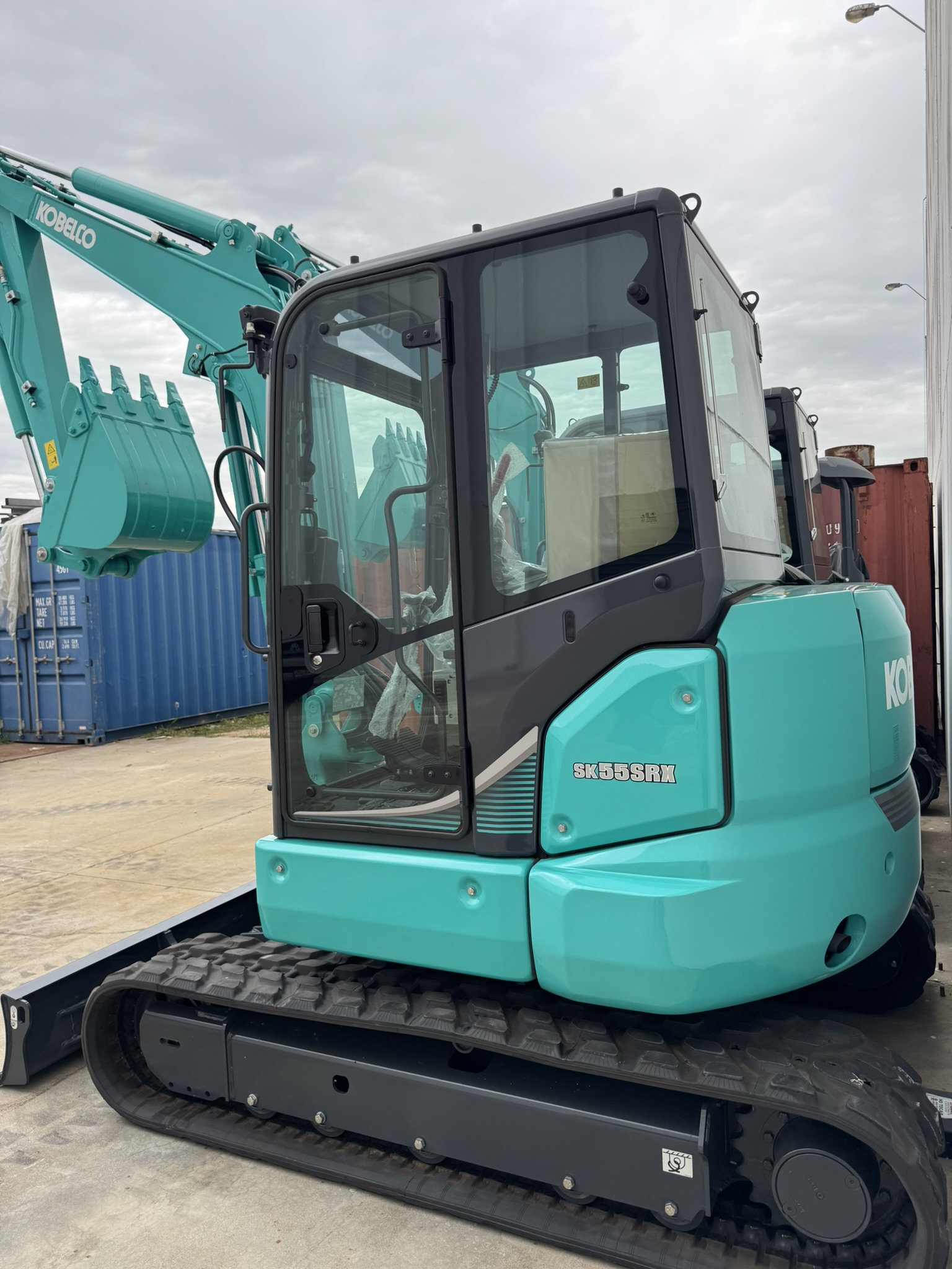 MINI EXCAVADORA KOBELCO SK55RX-6