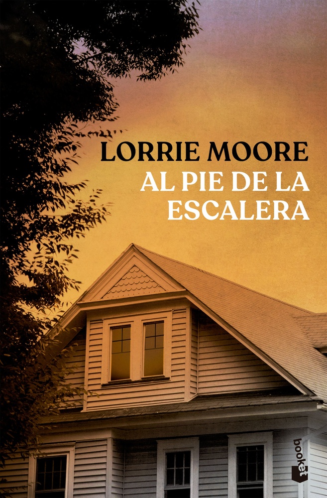 Al pie de la escalera