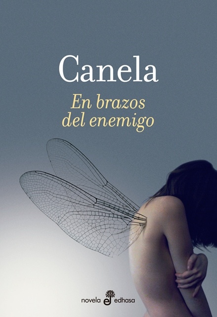 En brazos del enemigo