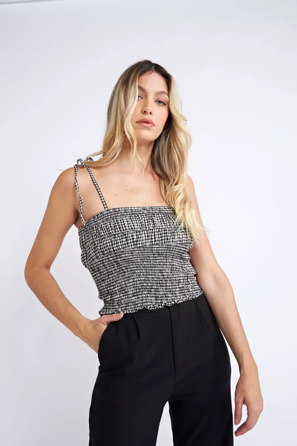 TOP LEILA