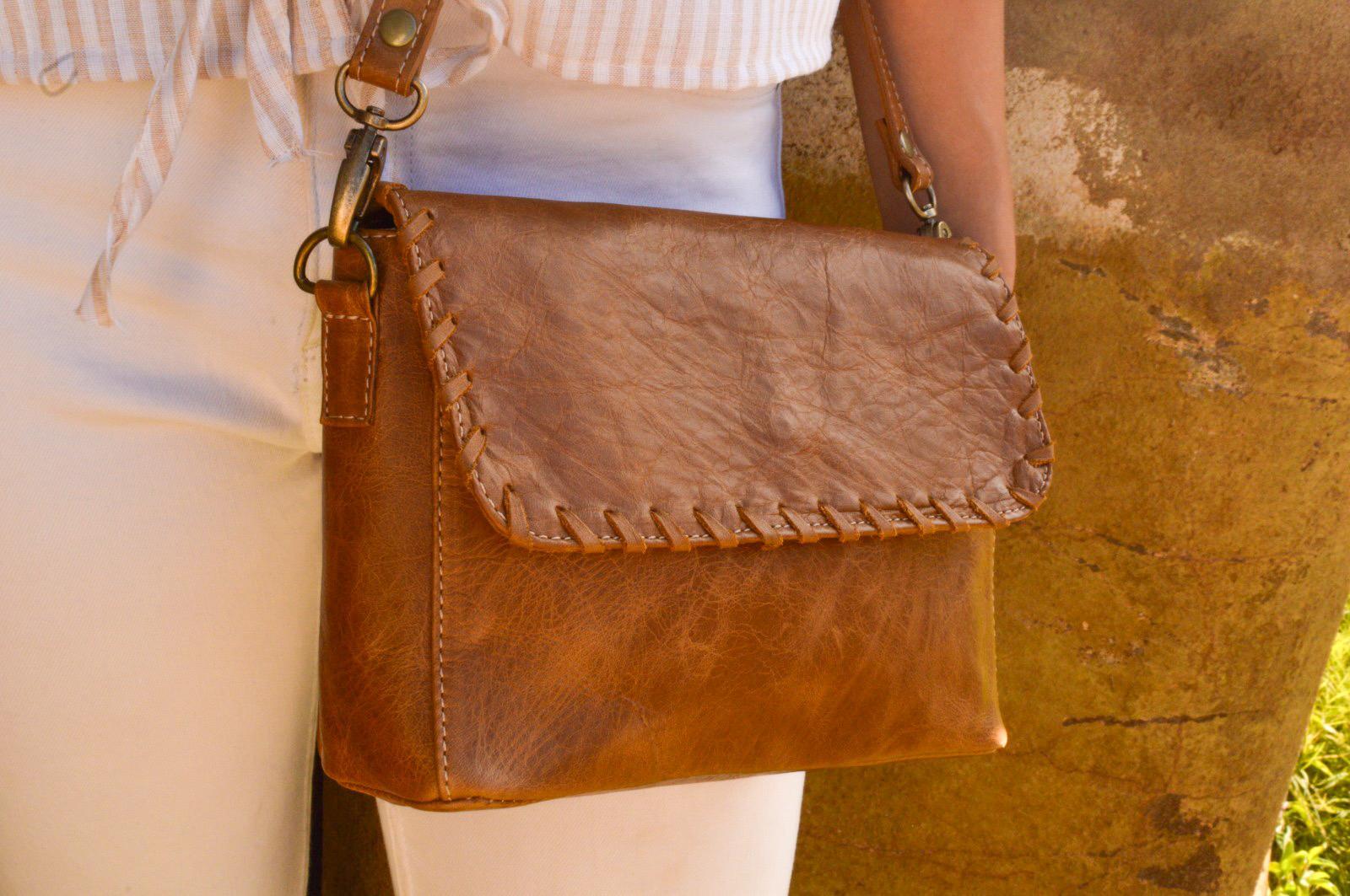 Cartera Albita