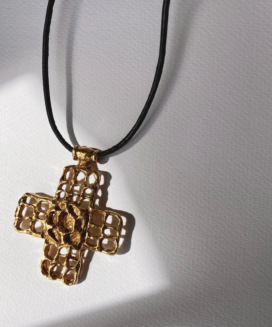 collar cruz