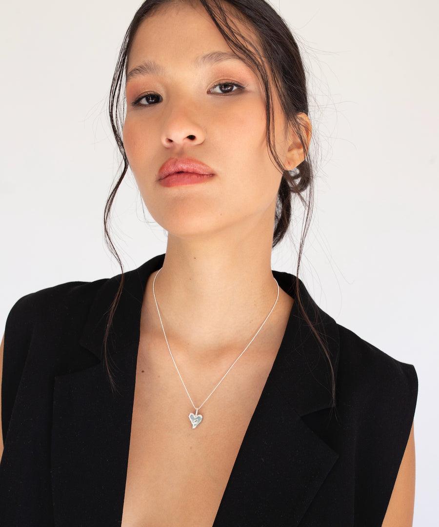 collar más amor