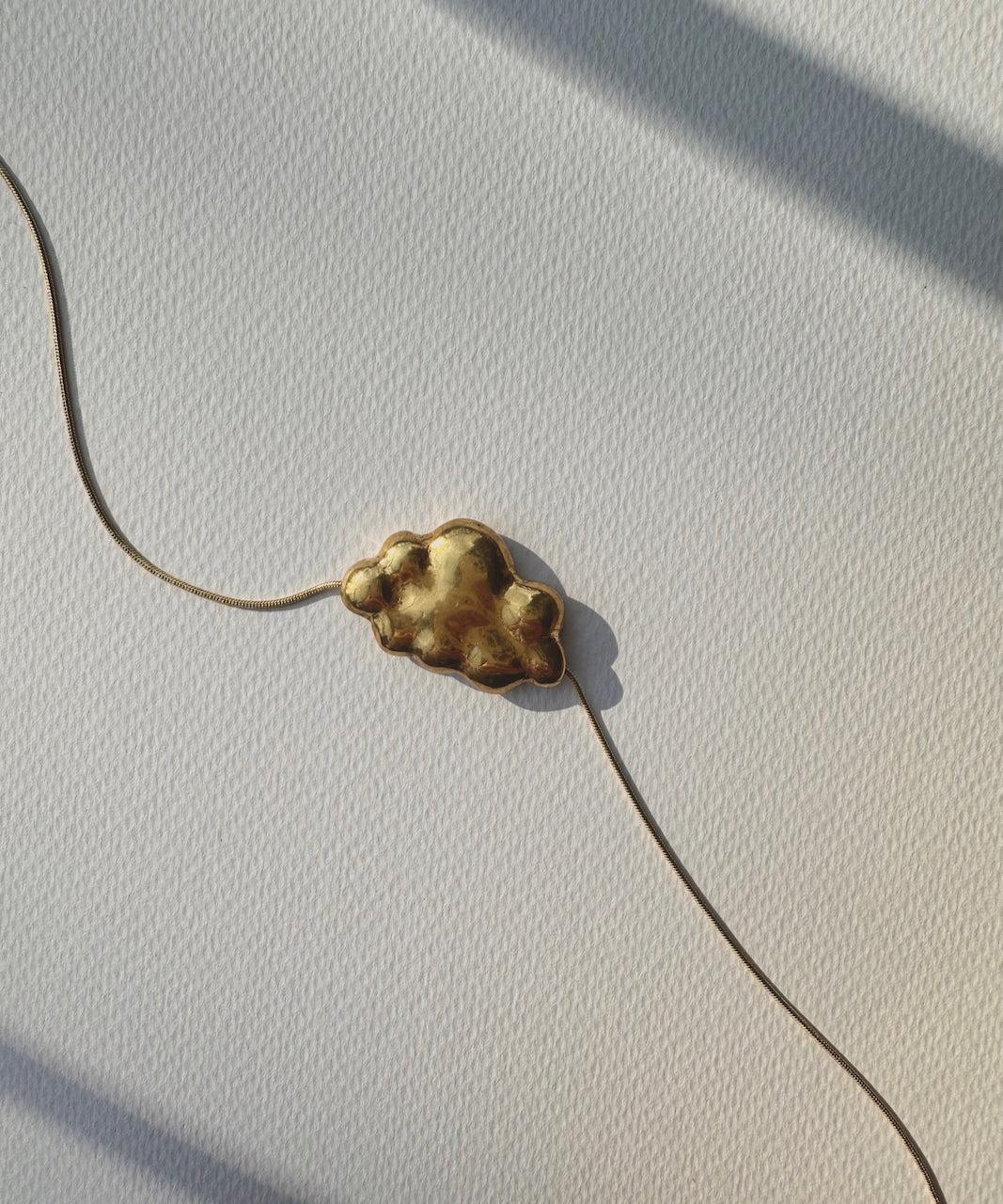 Collar Nube