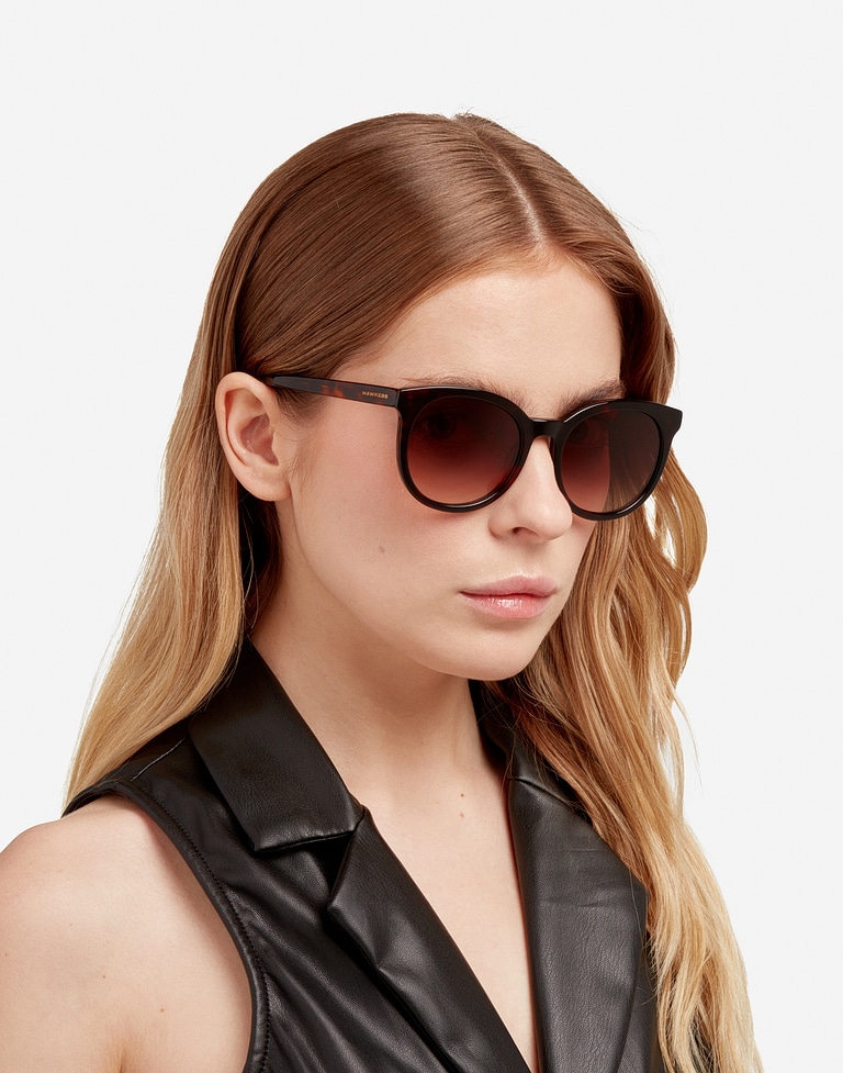 LENTES DE SOL - RESORT - CAREY BROWN