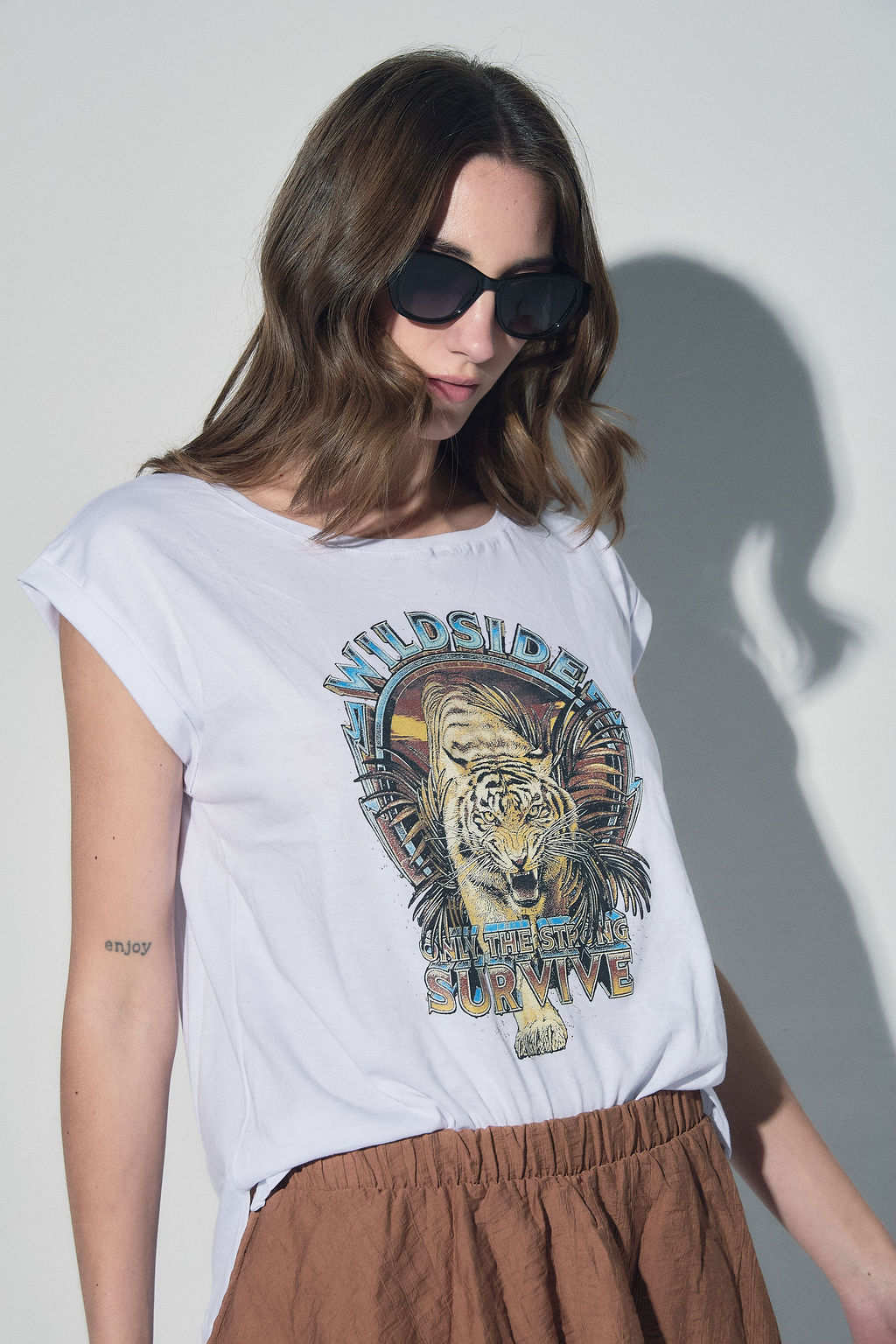 REMERA POGO By AMBER LEBON