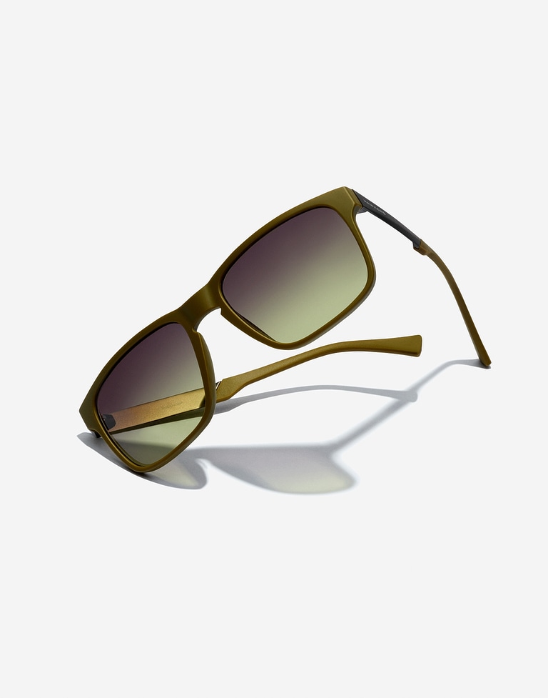 LENTES DE SOL - PEAK METAL - OLIVE GRADIENT MOSS