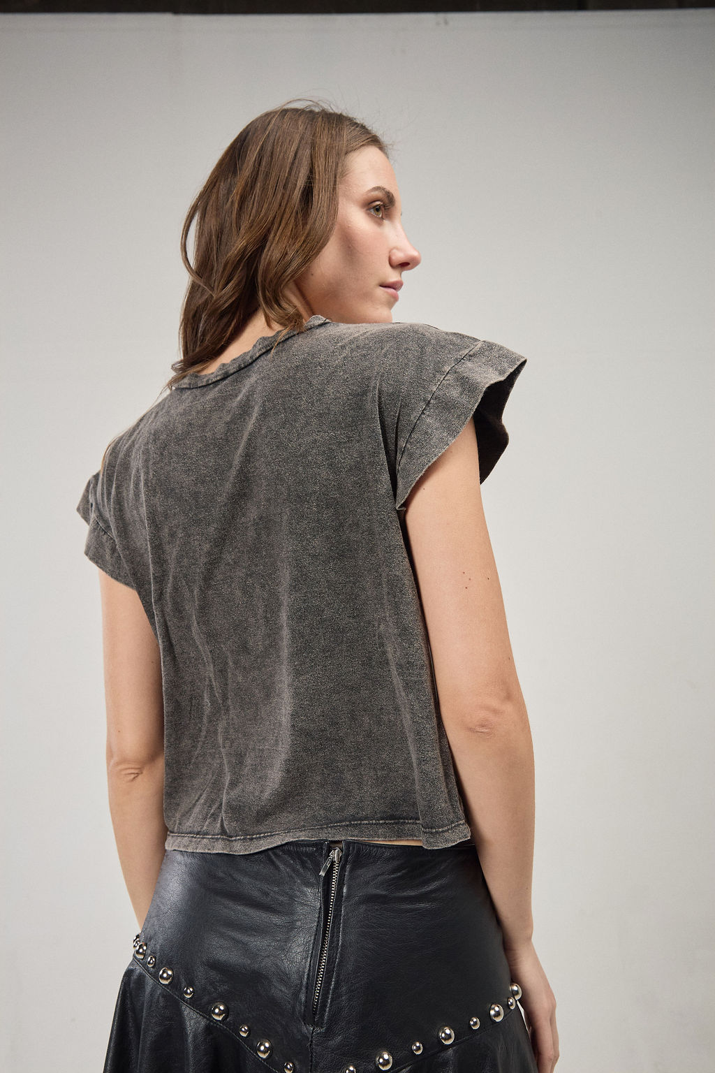 REMERA POGO By AMBER LEBON