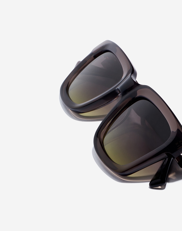 LENTES DE SOL - ONE UPTOWN - CRISTAL GREY MOSS