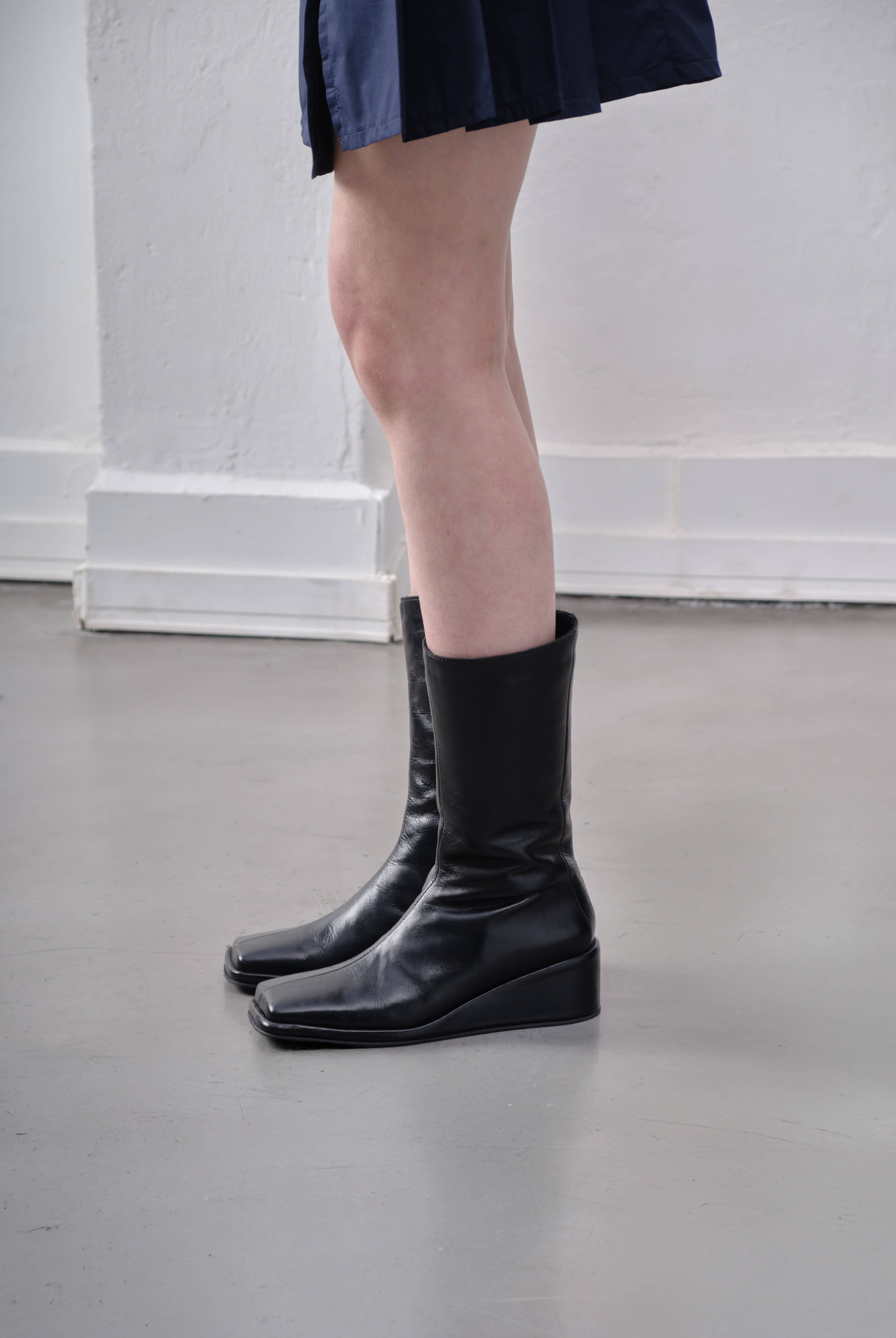 Bota Icon