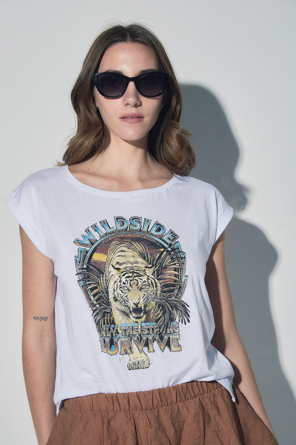 REMERA POGO By AMBER LEBON