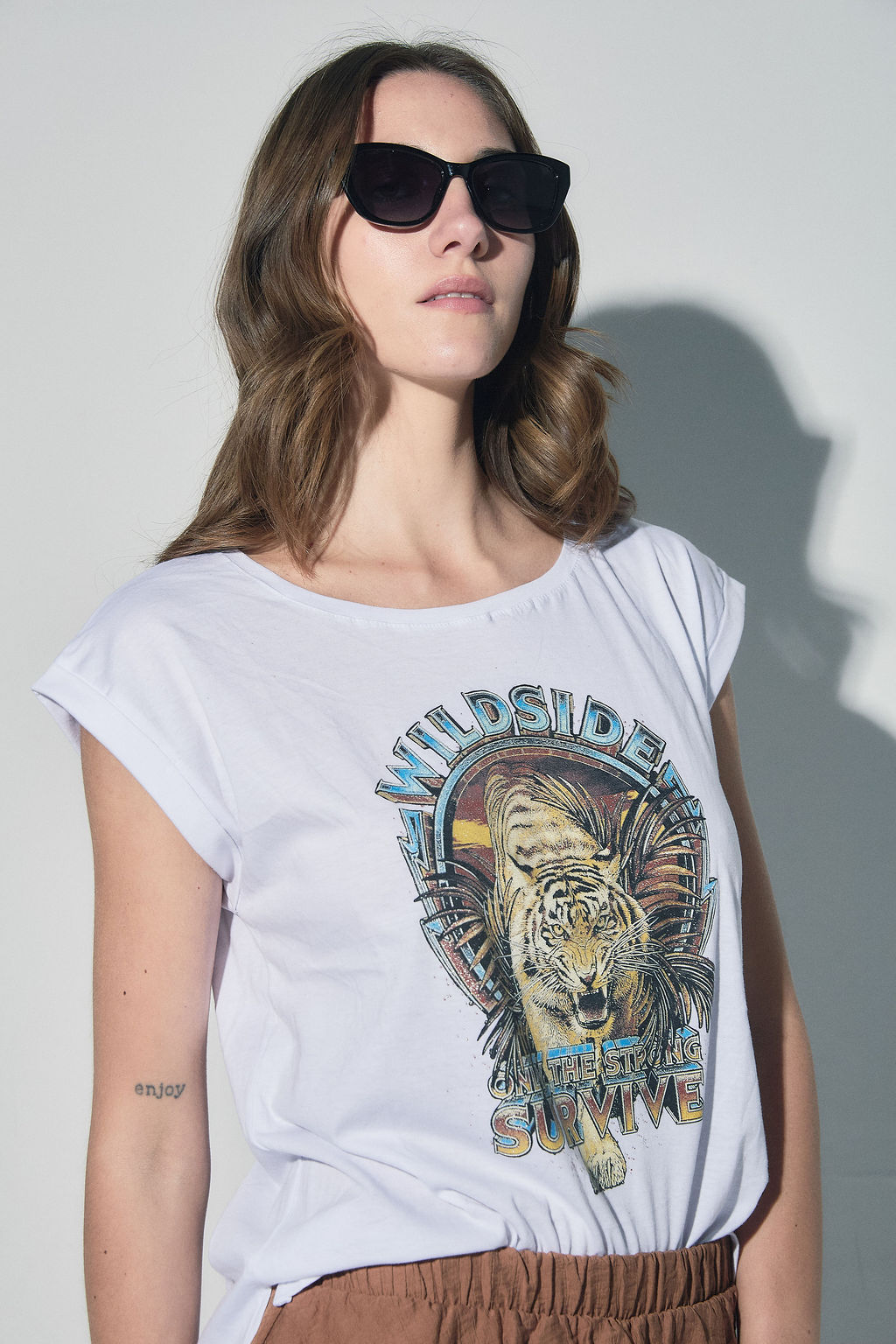 REMERA POGO By AMBER LEBON