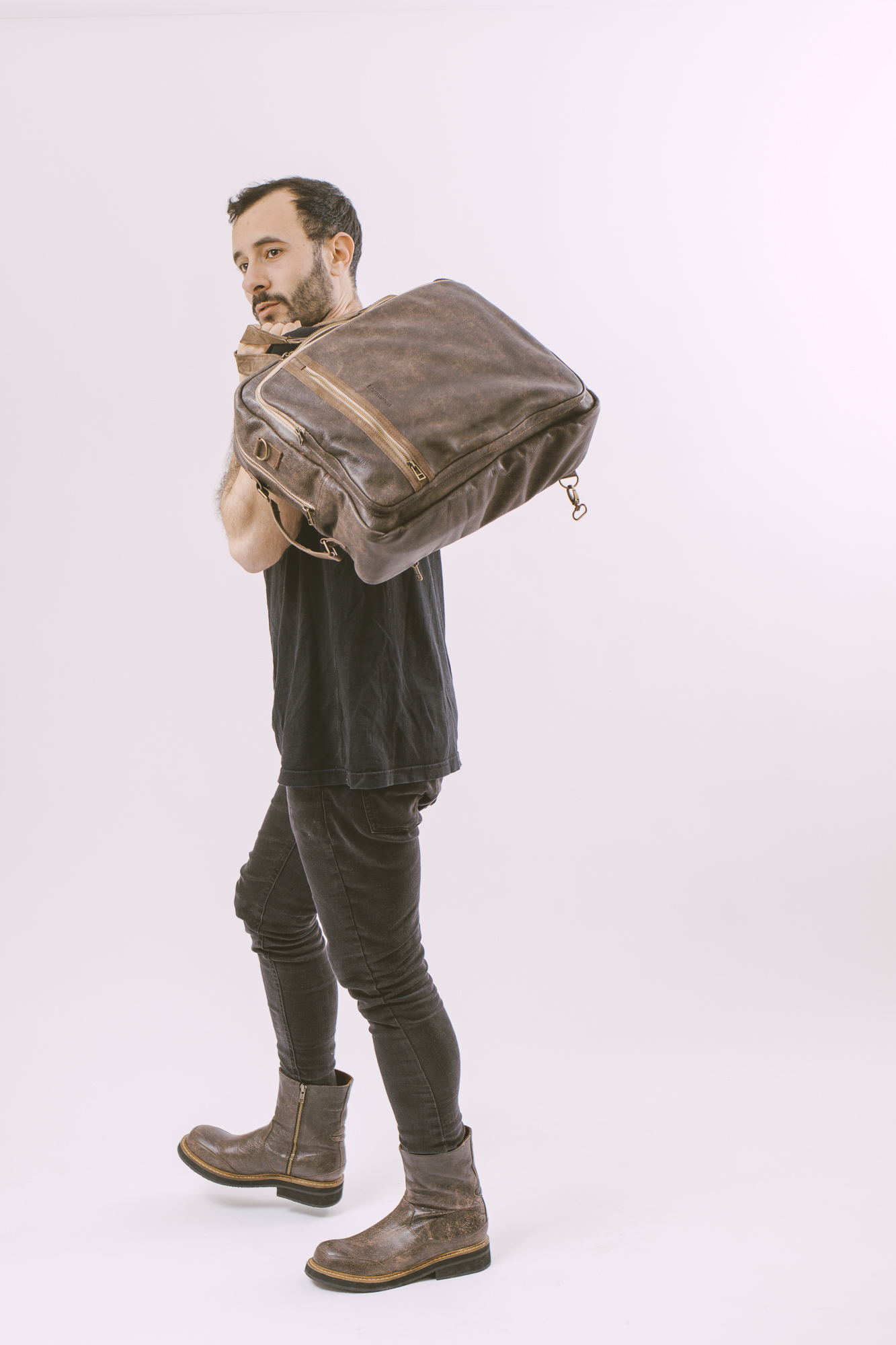 Maletin - mochila August