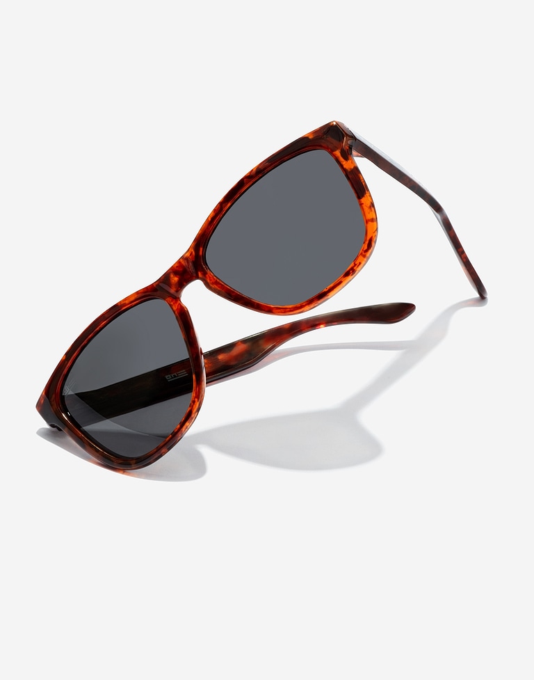 LENTES DE SOL - ONE - POLARIZED CAREY DARK