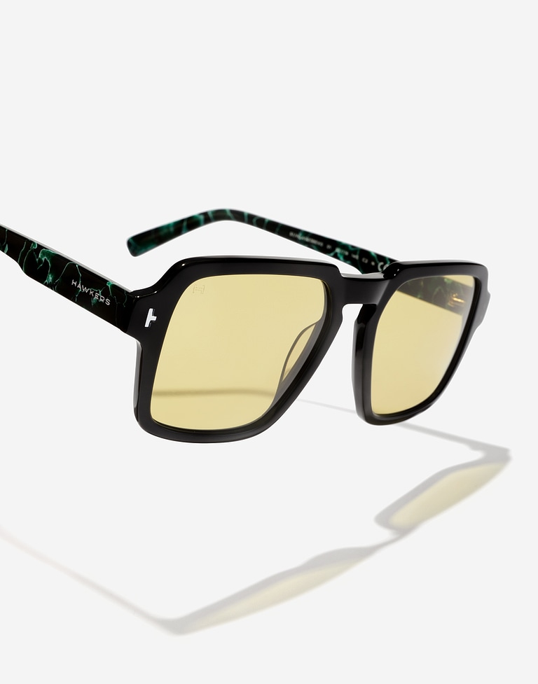 LENTES DE SOL - LASH - BLACK MATCHA