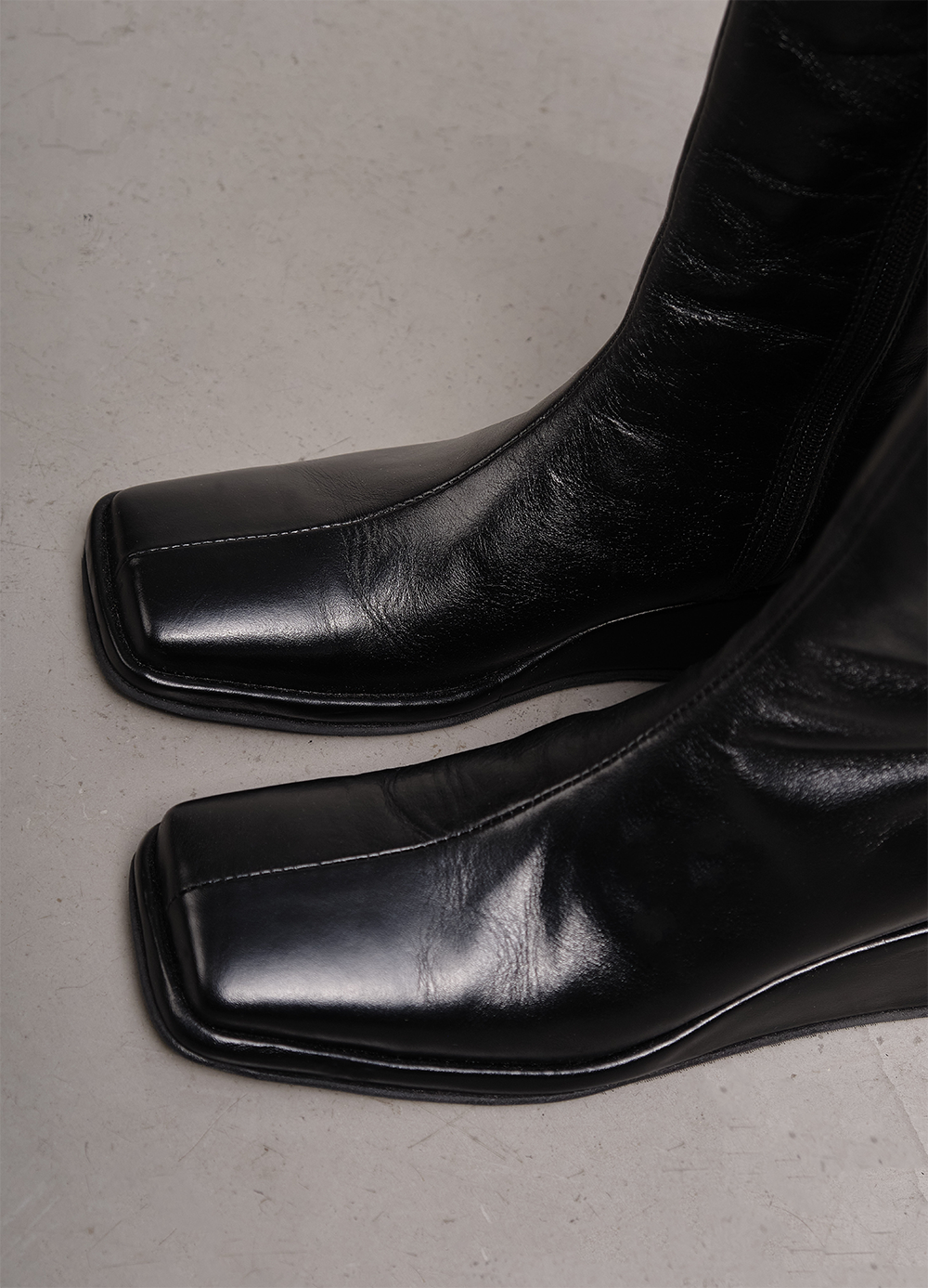 Bota Icon