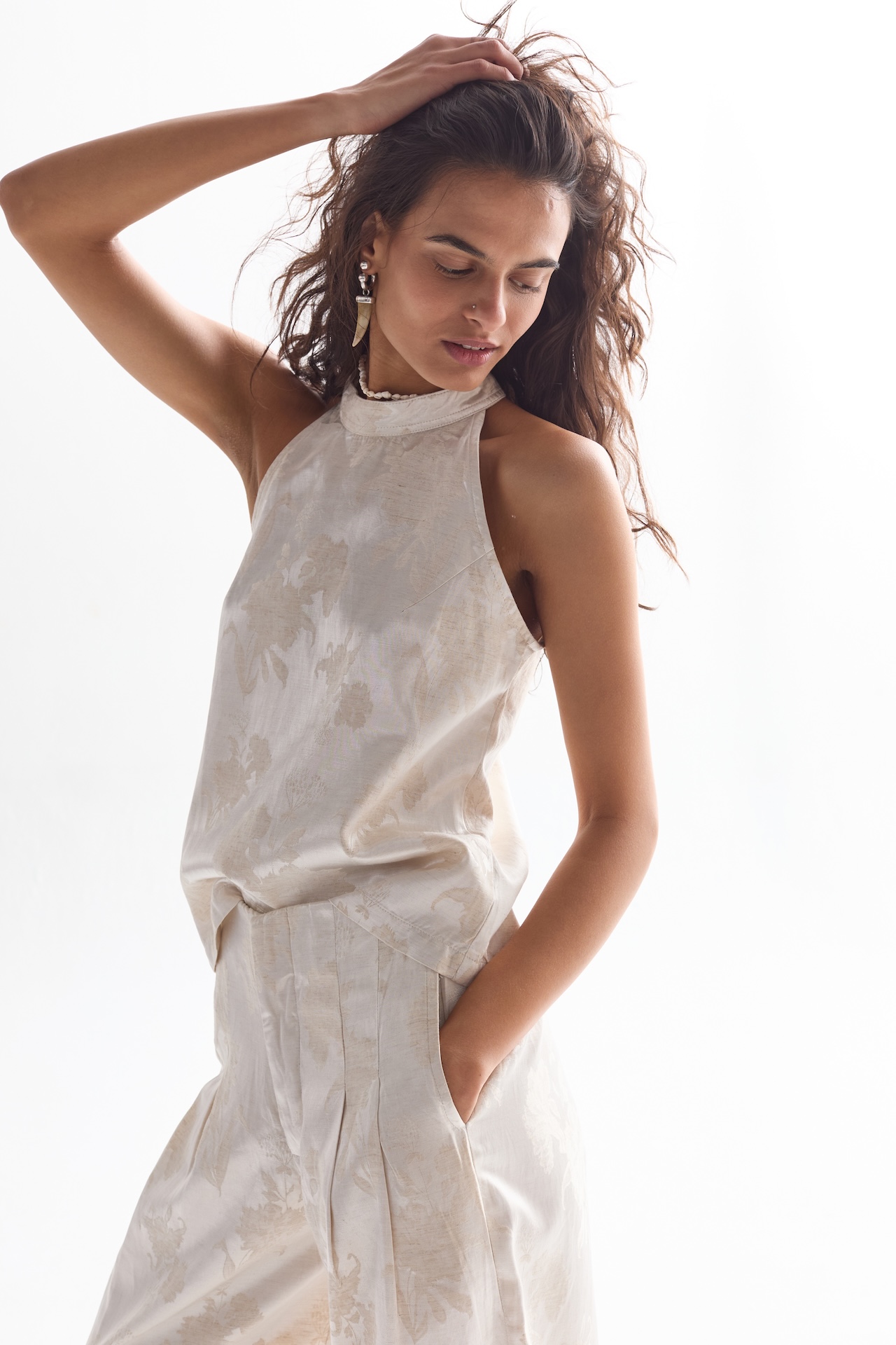 Top Olivia en Brocato - Ivory Garden
