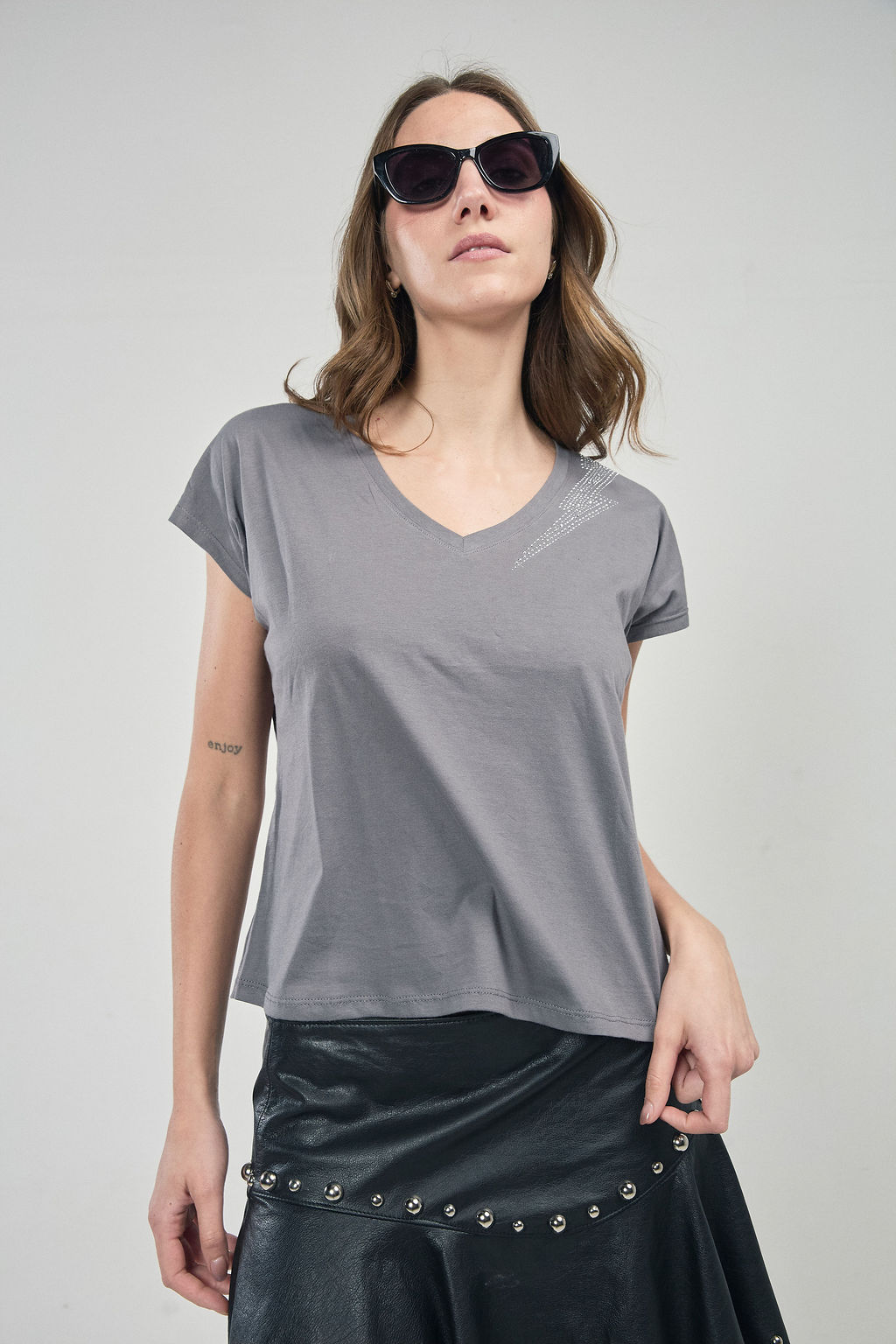 REMERA STORM By AMBER LEBON
