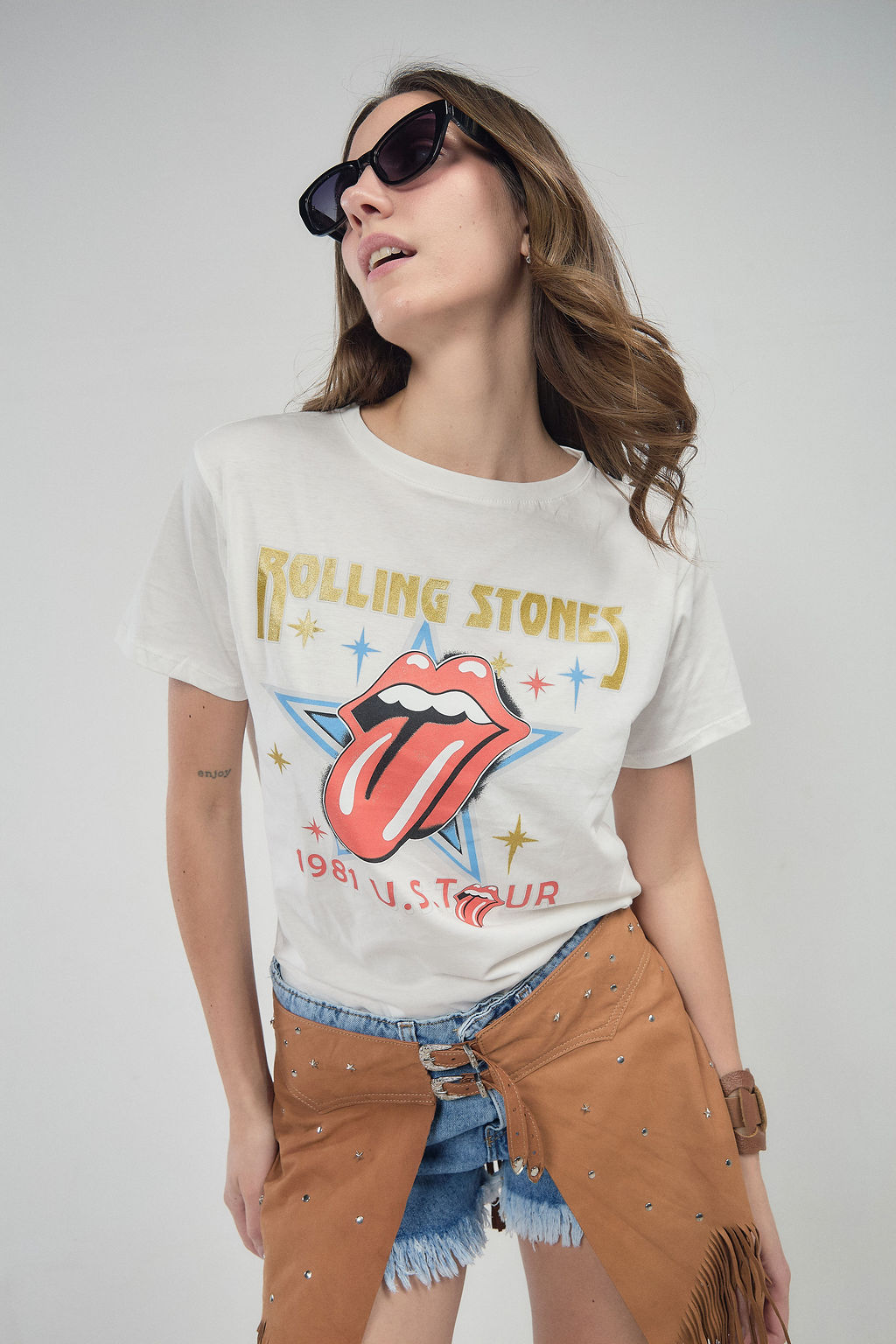 REMERA POGO By AMBER LEBON