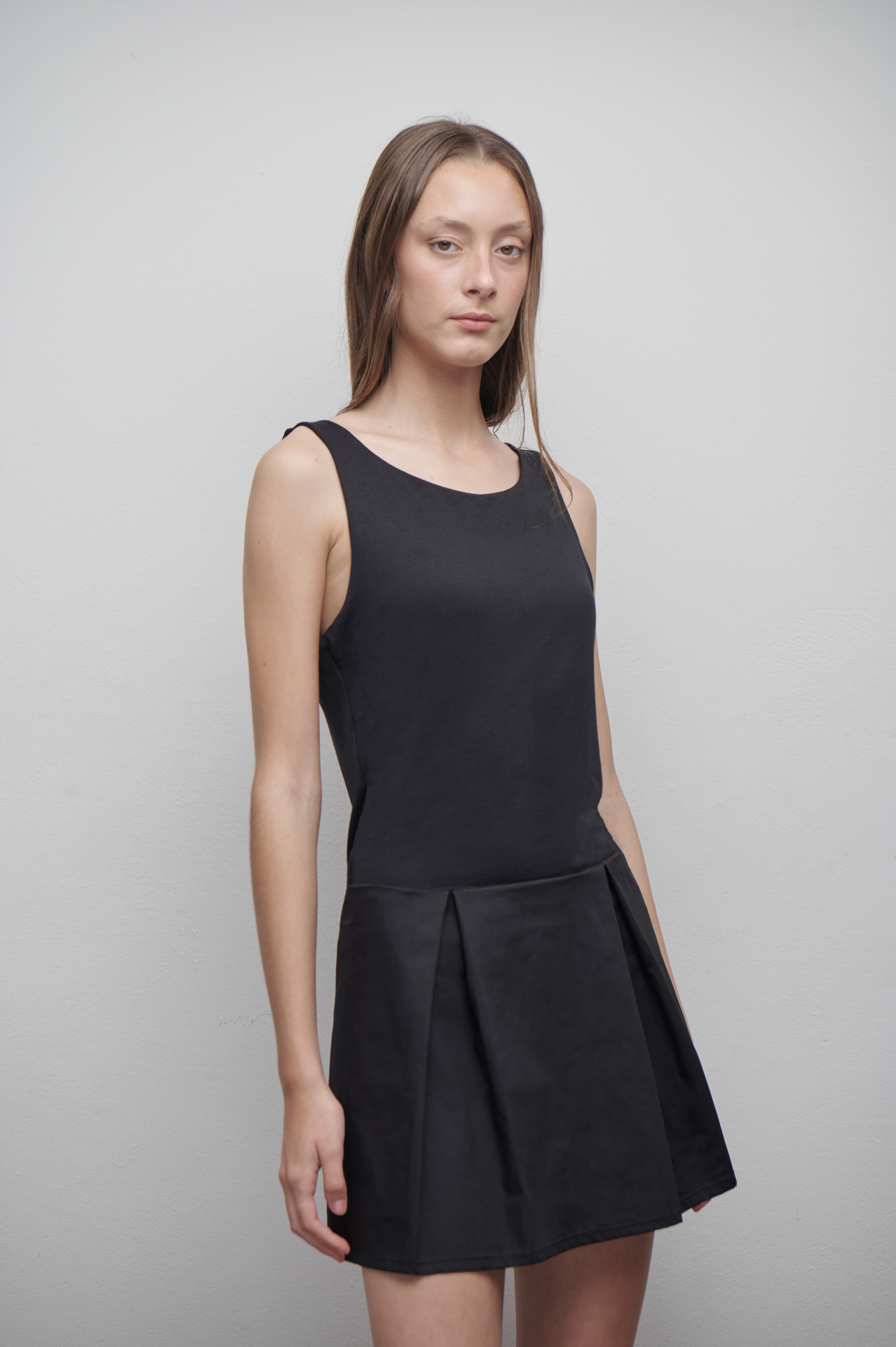 Vestido tank plisado