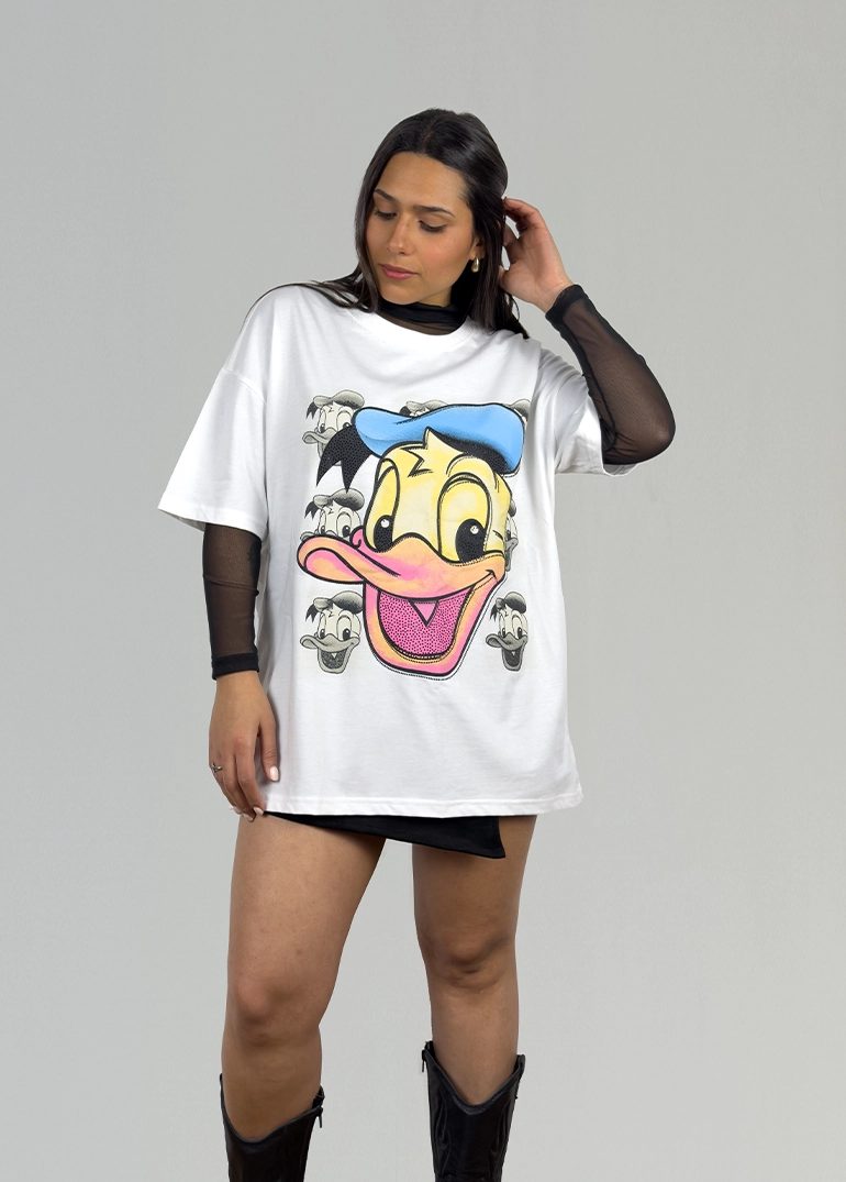 Remera con diseño Love
