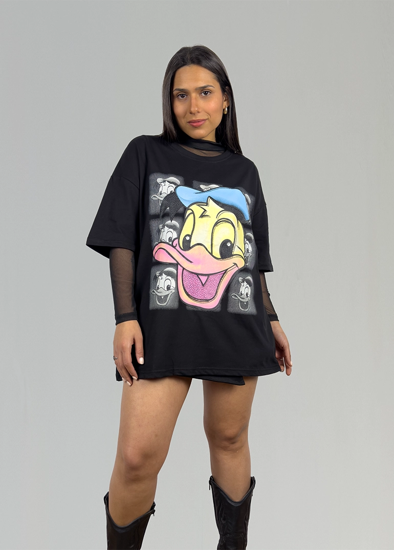 Remera con diseño Love